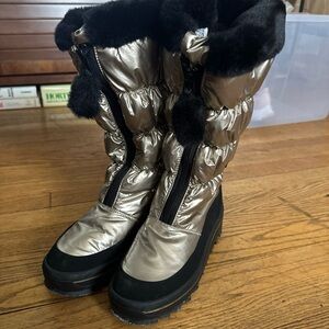 Pajar Women's Toboggan 2.0 Gold Metal Stellare Winter Boots